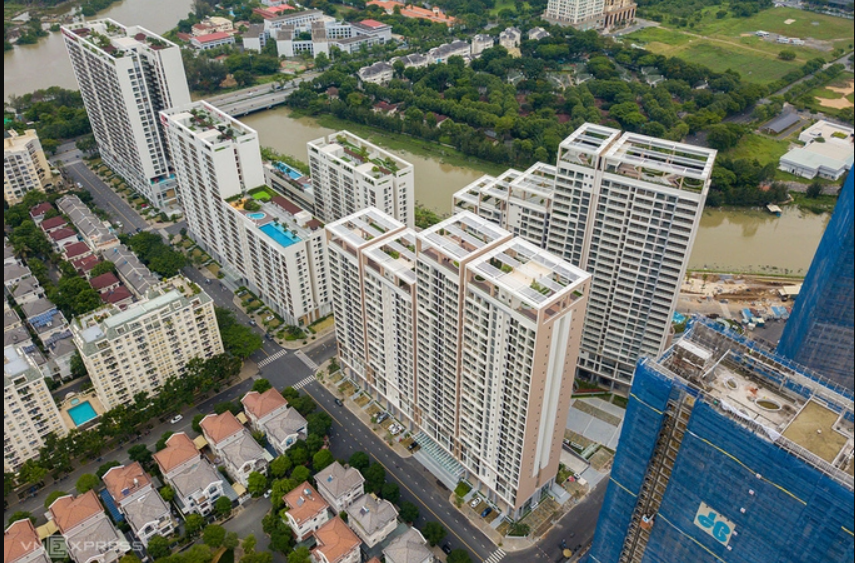 Thanh toán tiền đặt cọc mua nhà, mua vàng miếng, xây nhà... không được vay ngân hàng
