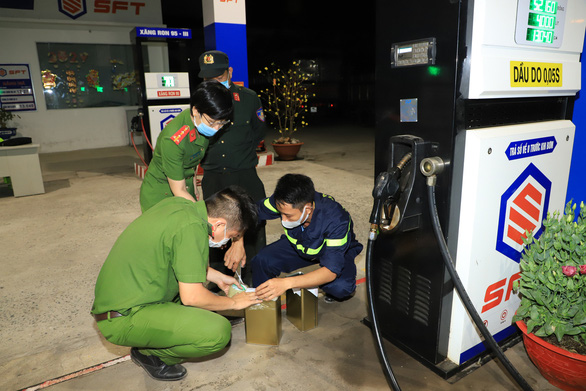 Vụ 2,7 triệu lít xăng giả: Ban hành cáo trạng, truy tố 74 bị can