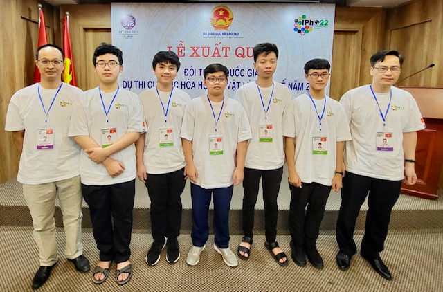 Học sinh Việt Nam xuất sắc đoạt huy chương vàng Olympic Vật lý quốc tế
