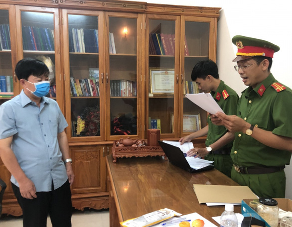 Bắt Giám đốc CDC Cà Mau do liên quan đến Công ty Việt Á