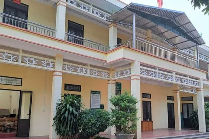Hòa Bình: Bắt Bí thư, Chủ tịch xã vì thu tiền trái luật