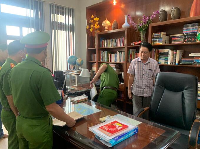 Đồng Nai: Bắt cựu Trưởng Phòng Tài nguyên và Môi trường Tp.Biên Hòa