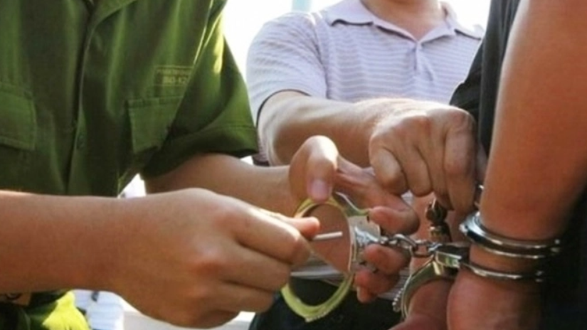 Quảng Ninh: Khởi tố Giám đốc lạm quyền chiếm đoạt tiền ngân sách