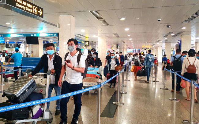 Tăng hơn 8.000 chuyến bay dịp Tết Quý Mão