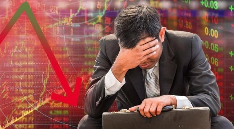 VN-Index chìm trong sắc đỏ, mất gần 22 điểm phiên đầu tuần