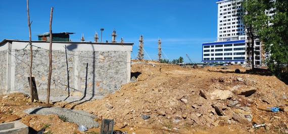 Bệnh viện Thái Thượng Hoàng xây dựng sai phép