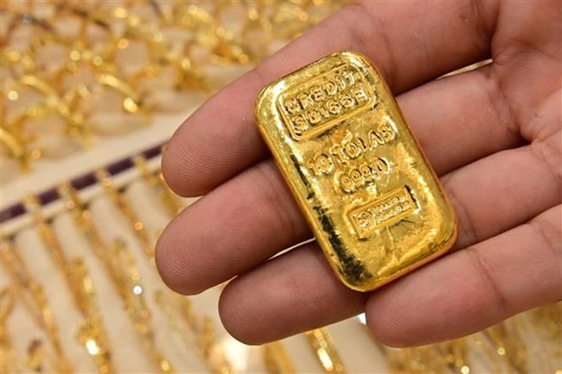 Giá vàng đồng loạt tăng mạnh