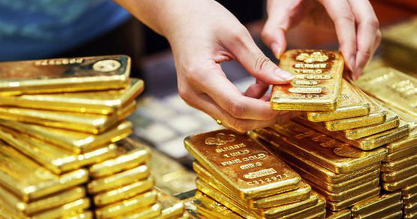 Giá vàng neo ở ngưỡng cao