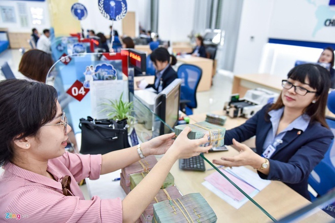Chính phủ “nhắc” tổ chức tín dụng tiếp tục giảm lãi suất