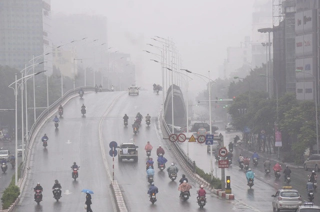 Đông Bắc Bộ mưa nhỏ, nồm ẩm trong nhiều ngày tới