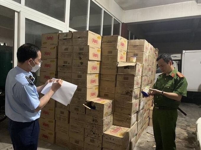 Hà Nội: Doanh nghiệp Kem Tràng Tiền số 10 dùng nguyên liệu quá hạn