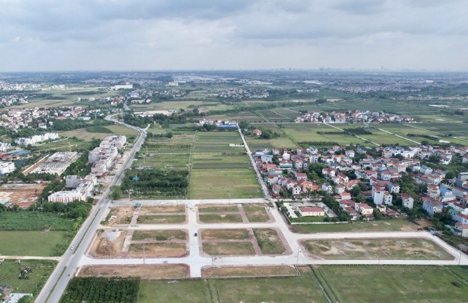 Vì sao huyện Mê Linh lùi thời gian đấu giá 32 thửa đất?