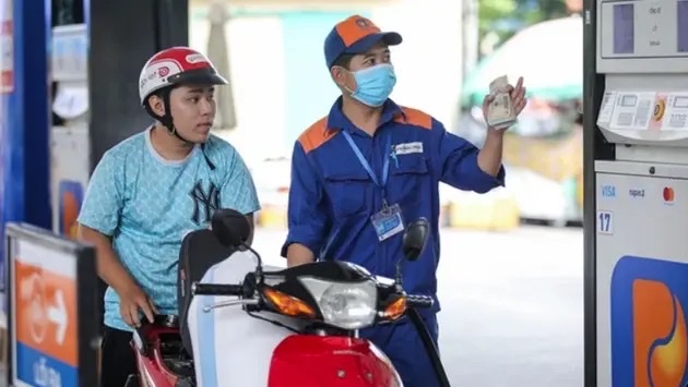 Giá xăng dầu dự báo giảm nhẹ trong chiều 12/12